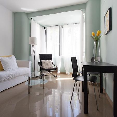 Apartamentos Edificio Constitucion Sevilla Pokoj fotografie